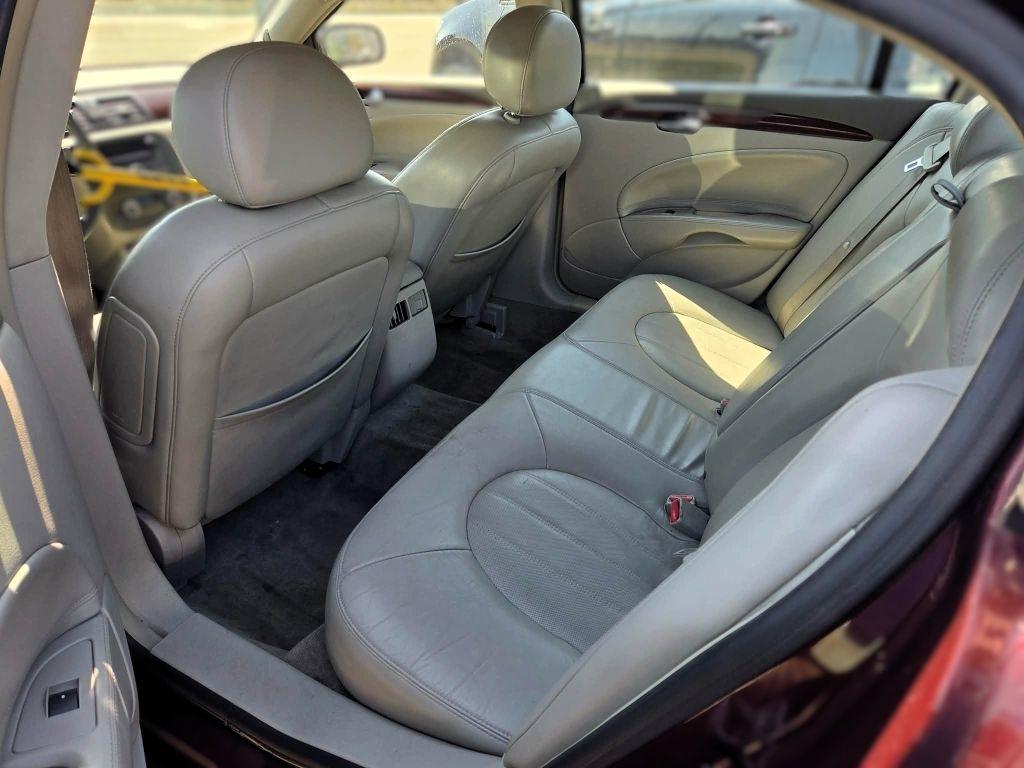 Buick Lucerne CXL V8 2007
