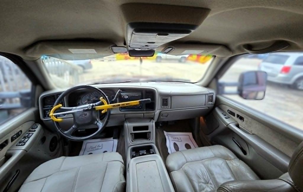 Chevrolet Silverado 1500 HD LT Crew Cab 4WD 2002