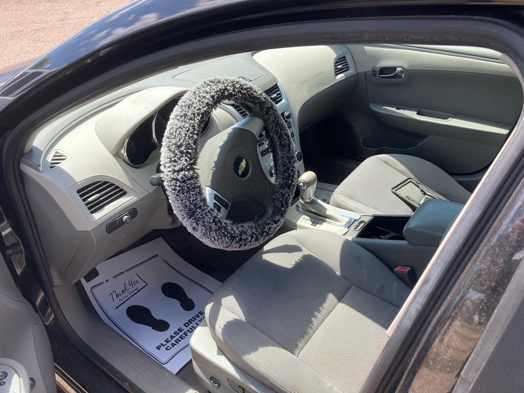 Chevrolet Malibu LS 2010