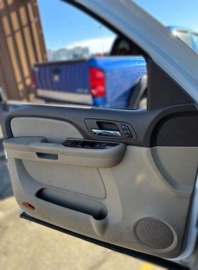 Chevrolet Suburban LTZ 1500 4WD 2009