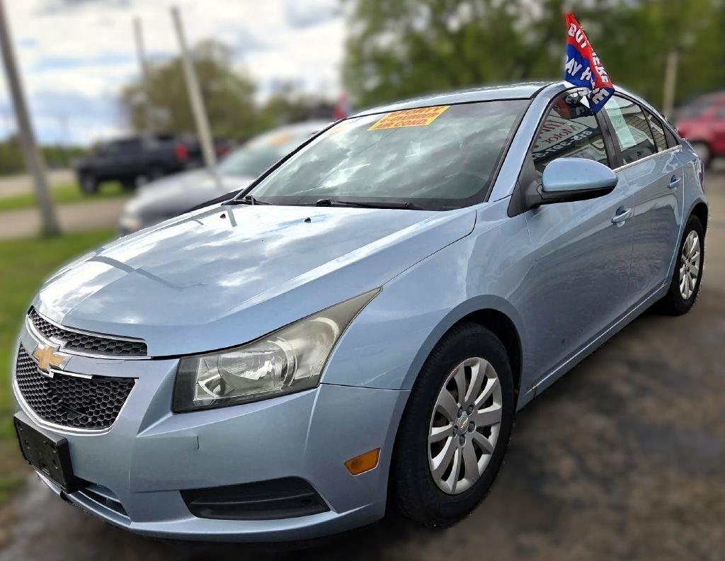 Chevrolet Cruze 1LT 2011