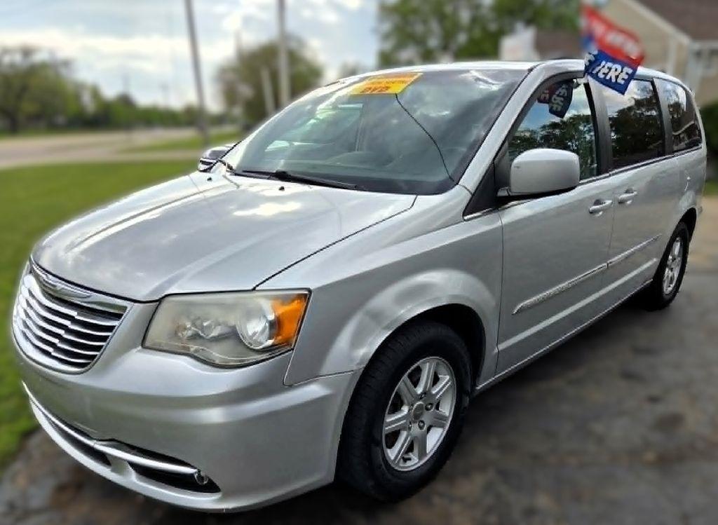 2012 Chrysler Town & Country Touring