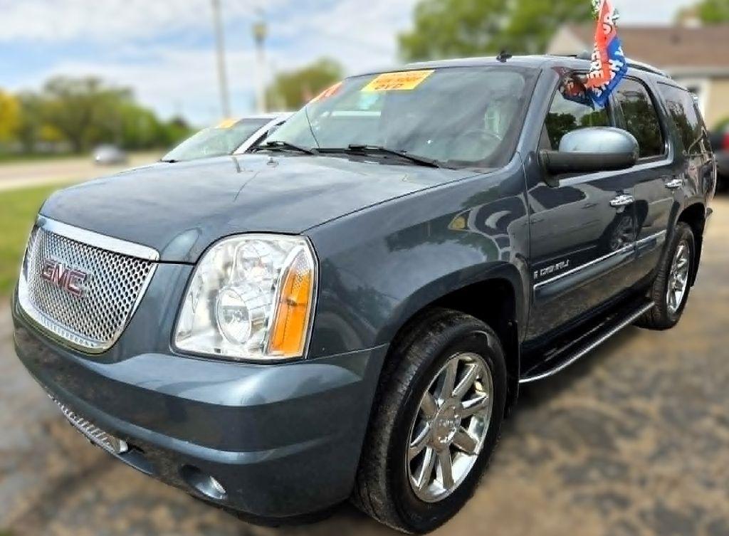GMC Yukon Denali AWD 2007