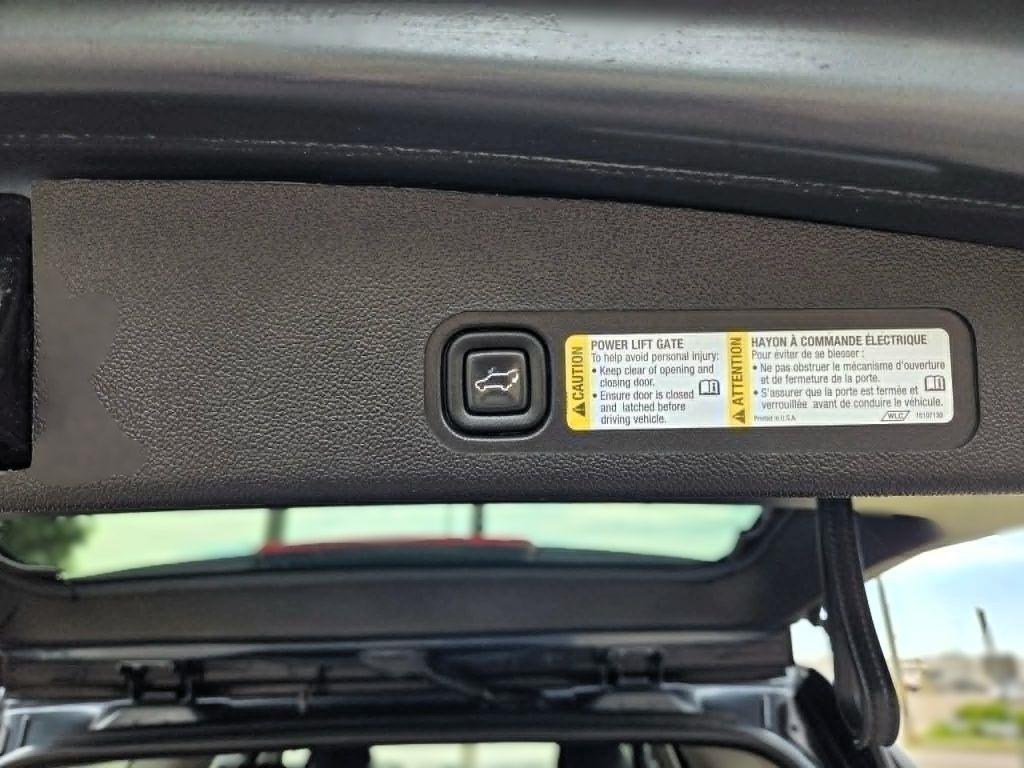 GMC Yukon Denali AWD 2007