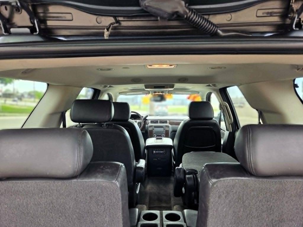 GMC Yukon Denali AWD 2007