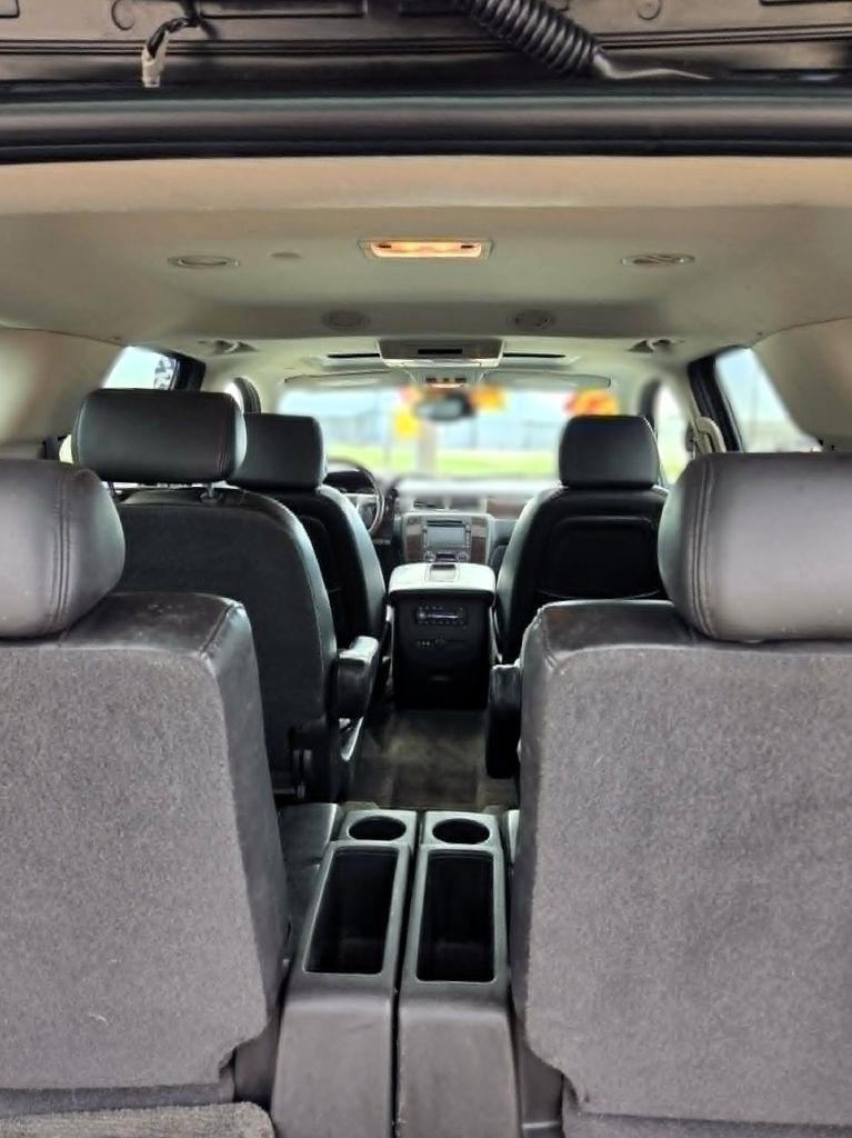 GMC Yukon Denali AWD 2007