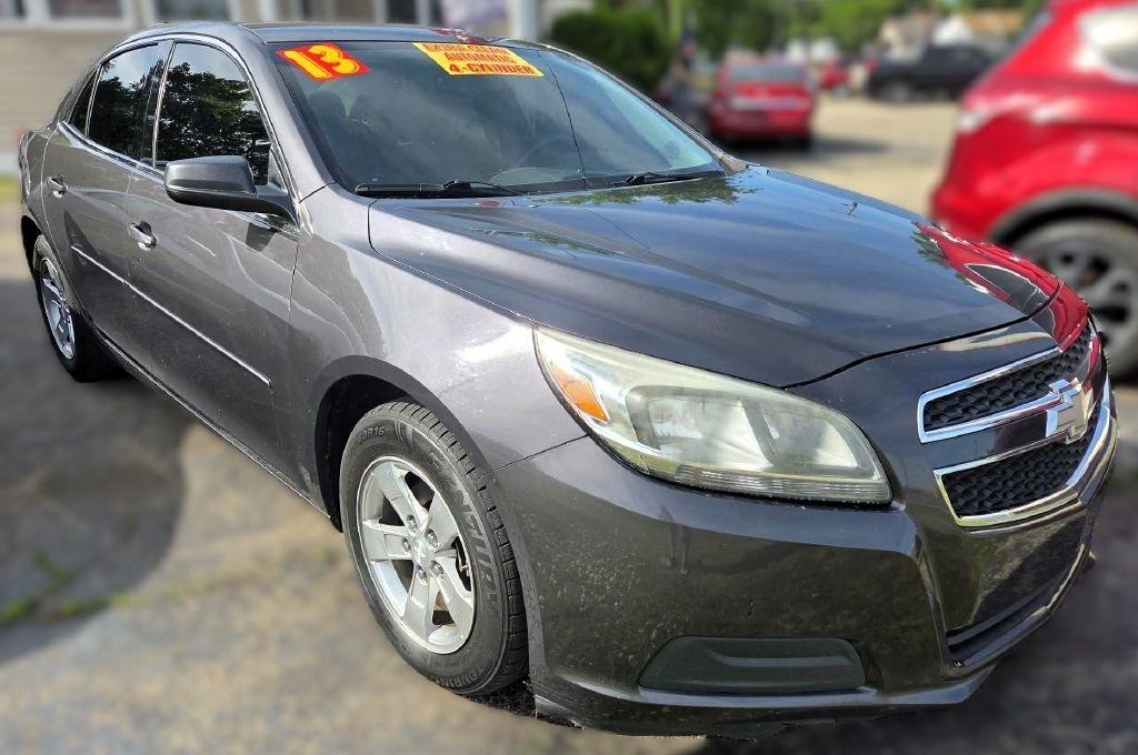 Chevrolet Malibu LS 2013