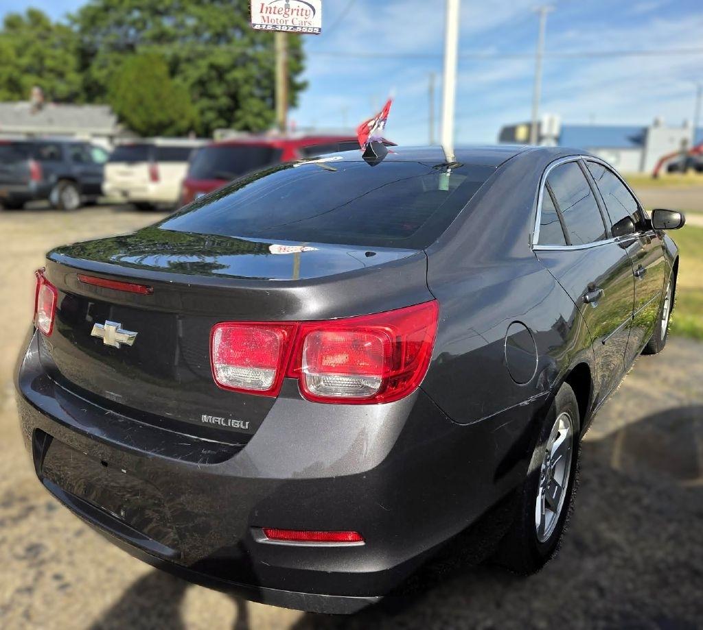 Chevrolet Malibu LS 2013