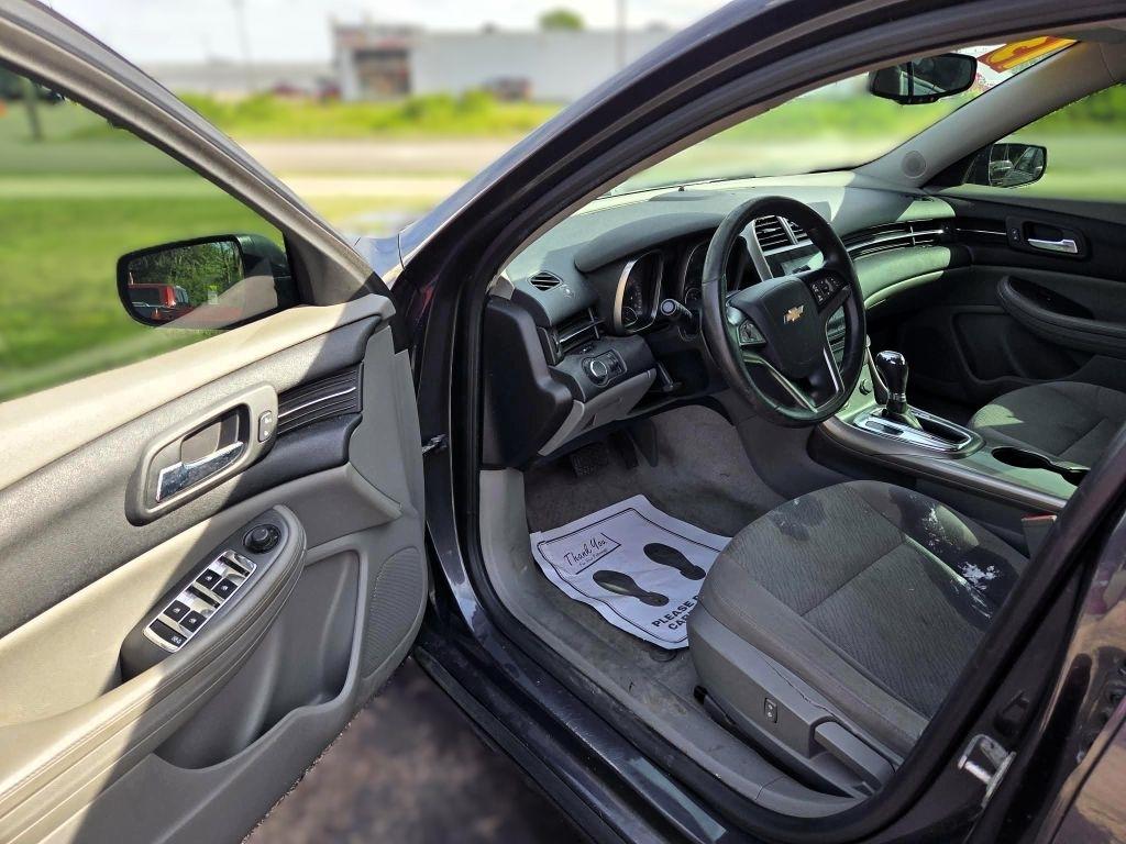 Chevrolet Malibu LS 2013