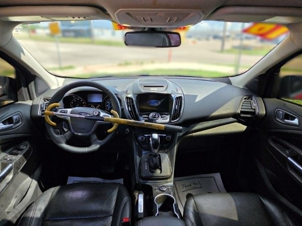 Ford Escape Titanium 4WD 2016