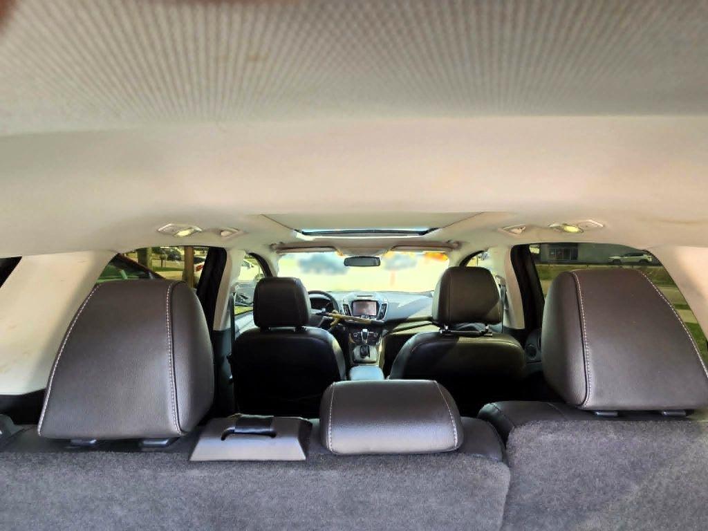Ford Escape Titanium 4WD 2016