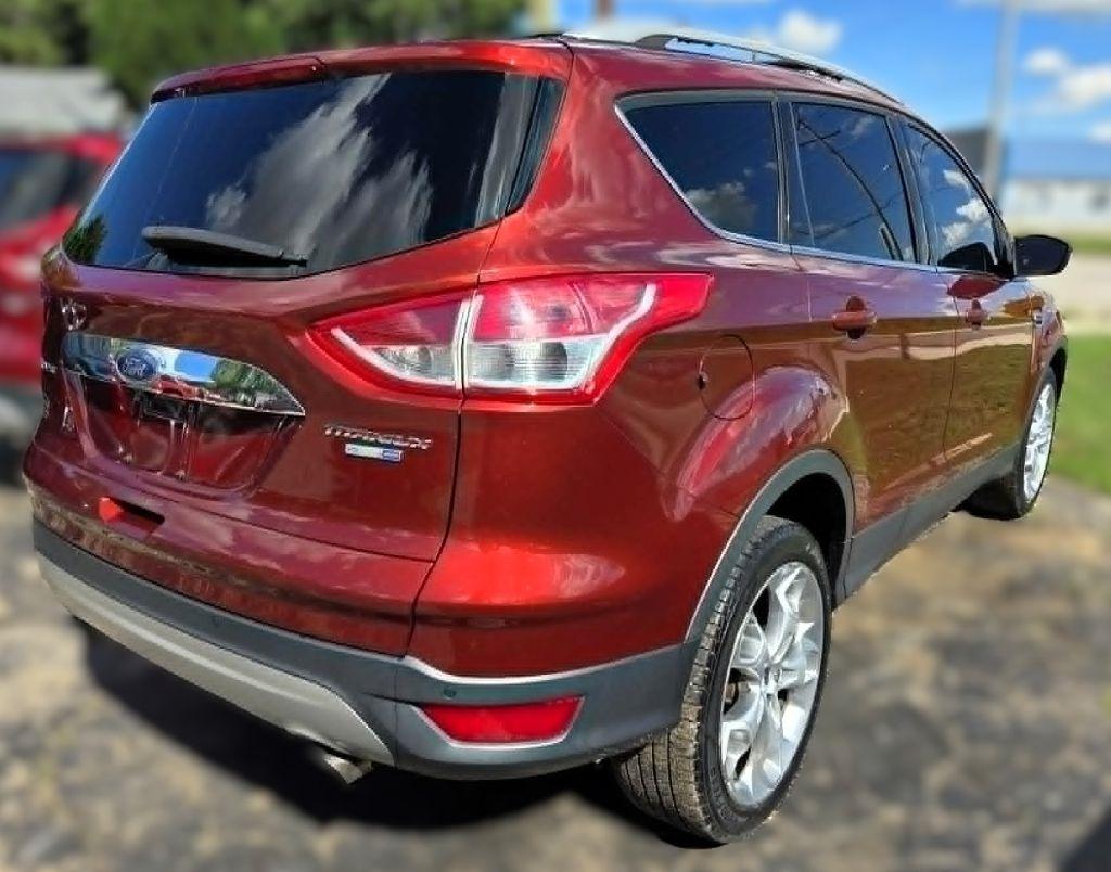 Ford Escape Titanium 4WD 2016