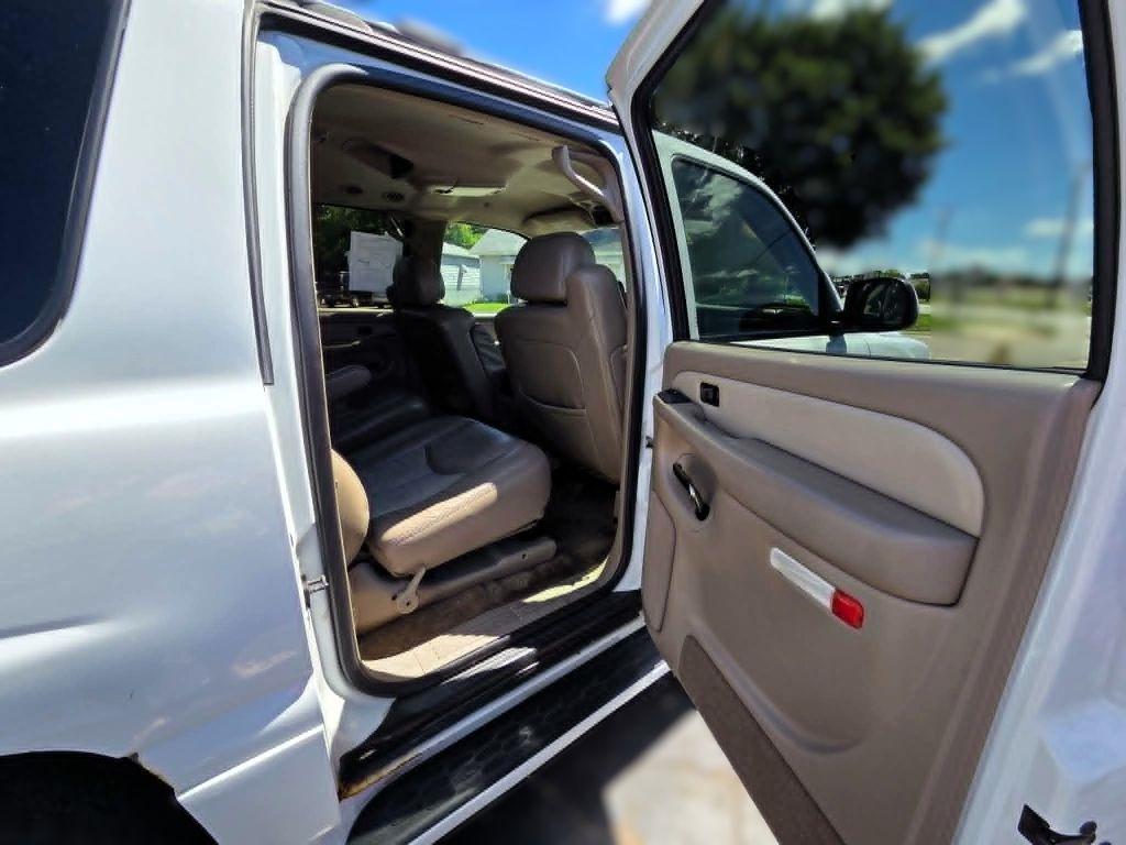 GMC Yukon Denali XL 2003