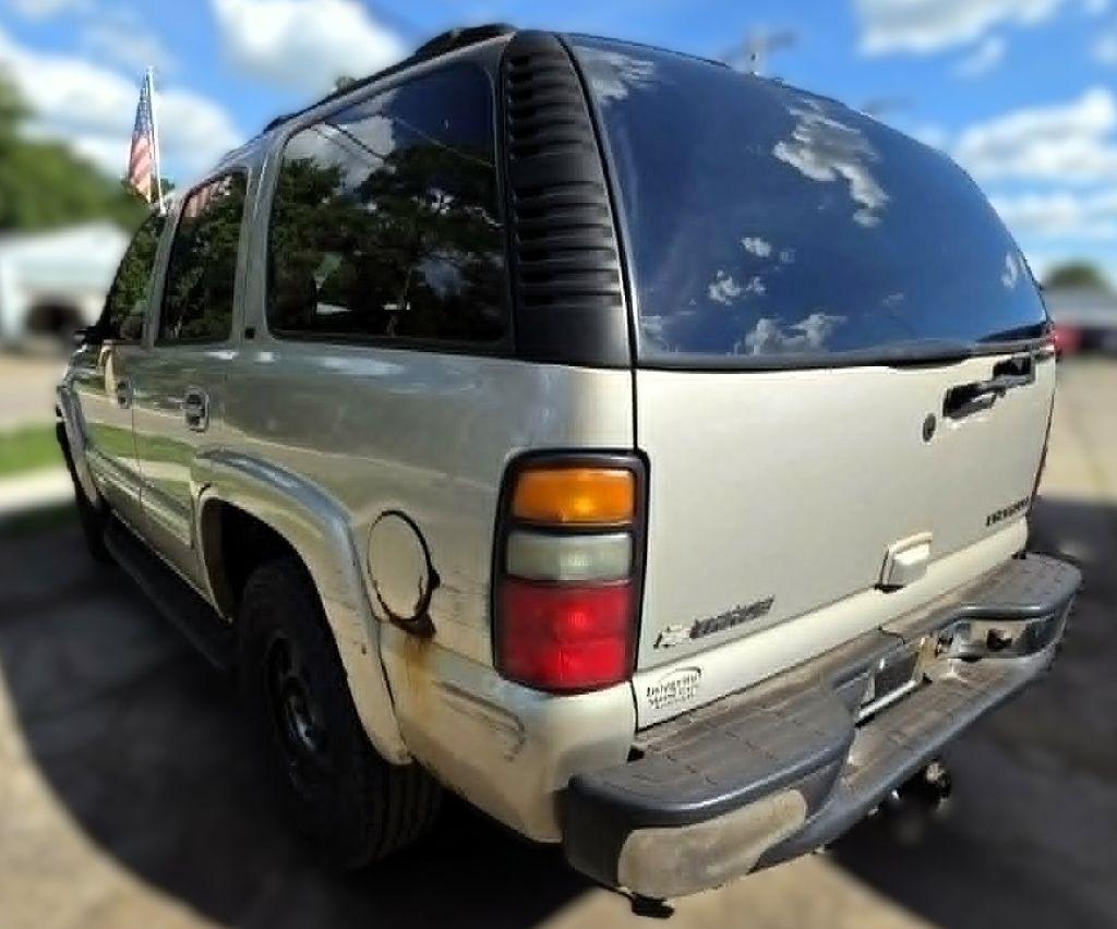 Chevrolet Tahoe 4WD 2004