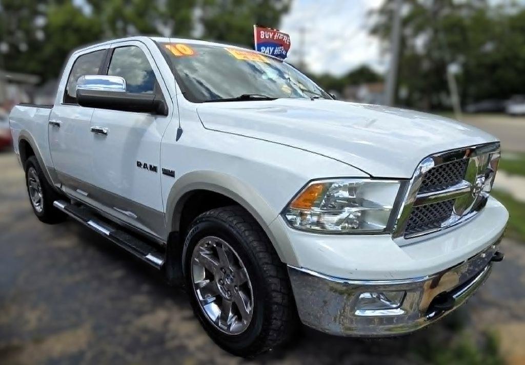 RAM 1500 Laramie Crew Cab 4WD 2010