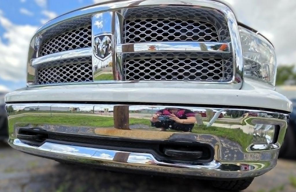 RAM 1500 Laramie Crew Cab 4WD 2010