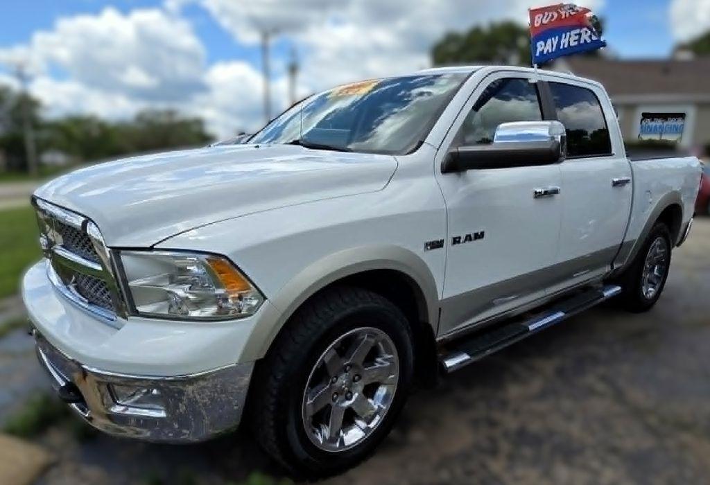 RAM 1500 Laramie Crew Cab 4WD 2010