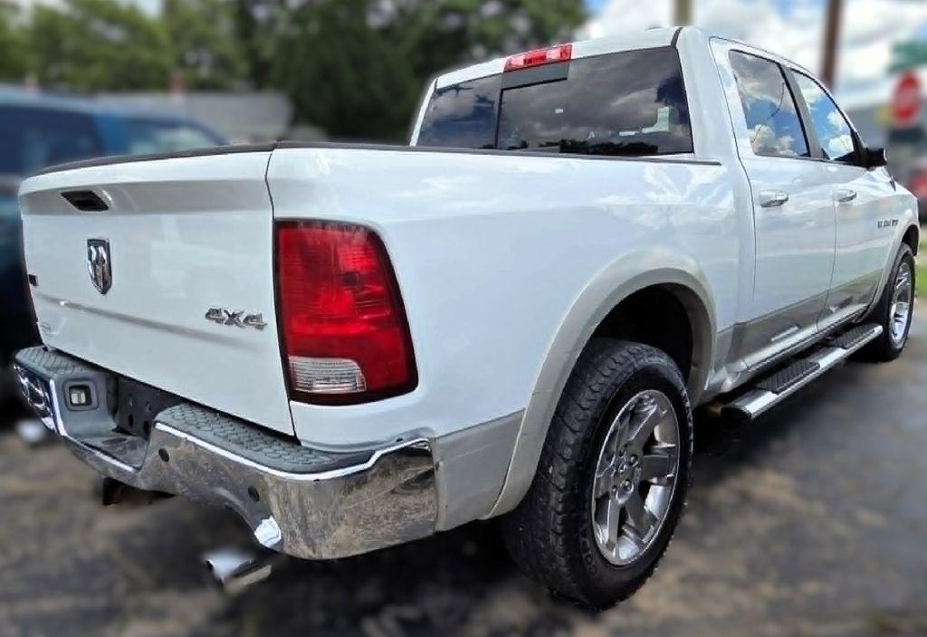 RAM 1500 Laramie Crew Cab 4WD 2010