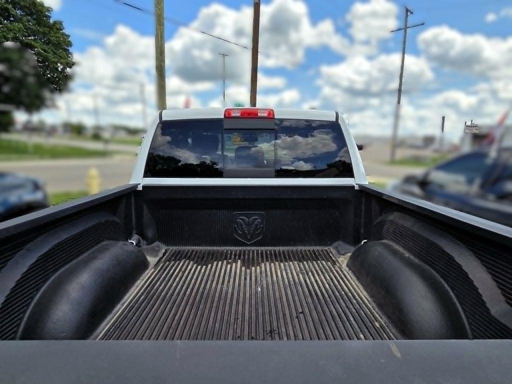 RAM 1500 Laramie Crew Cab 4WD 2010