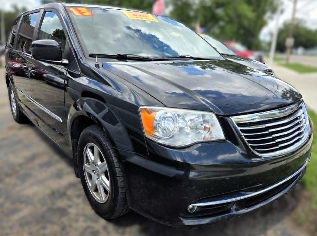 Chrysler Town & Country Touring 2013