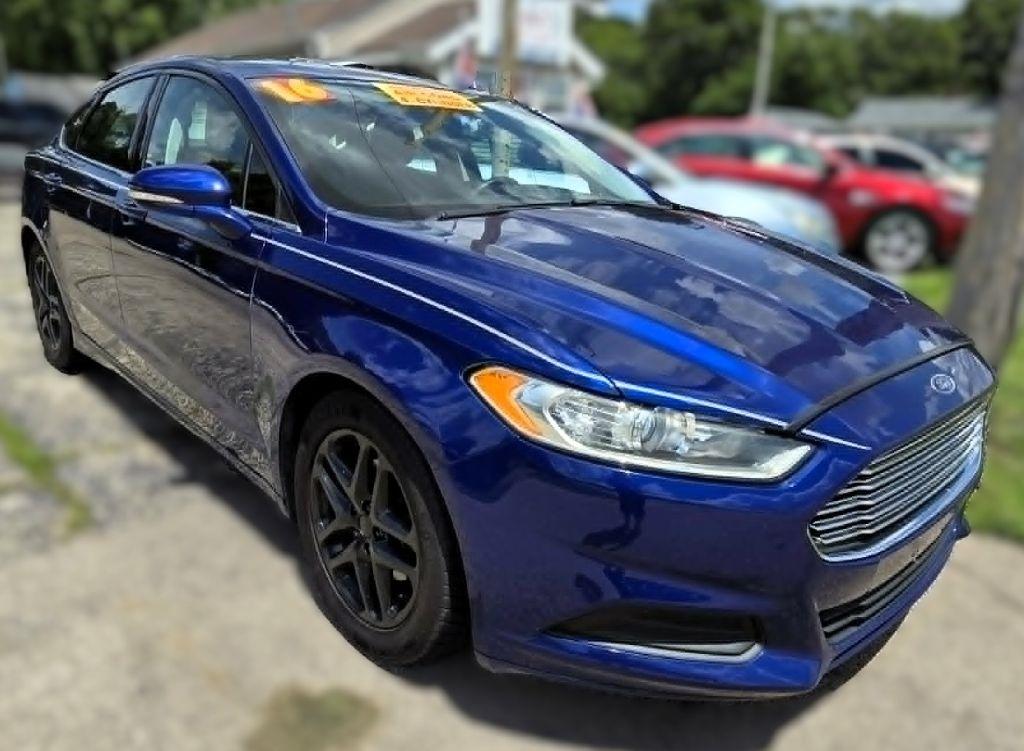 Ford Fusion SE 2016