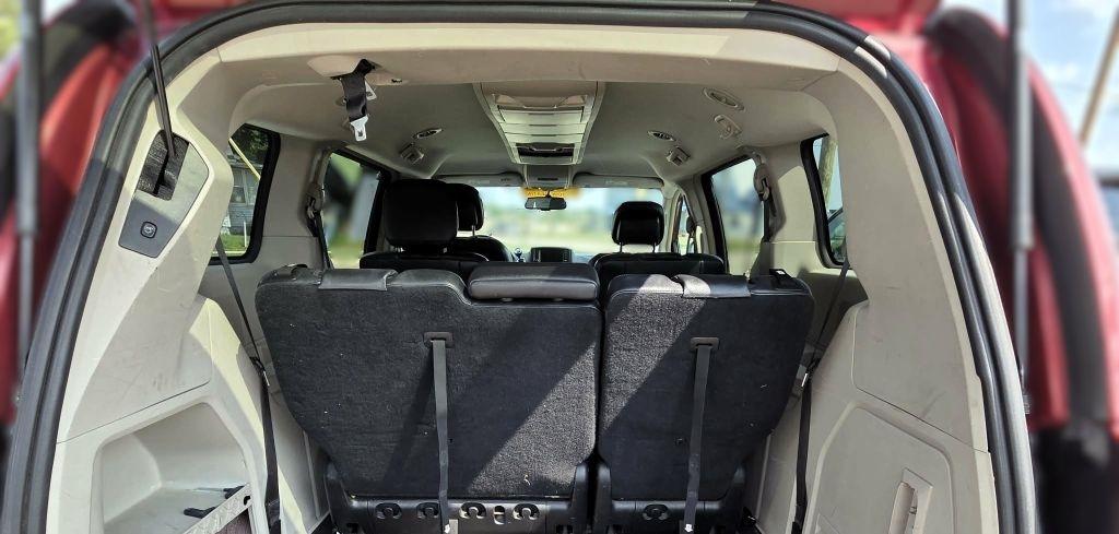 Chrysler Town & Country Touring 2014