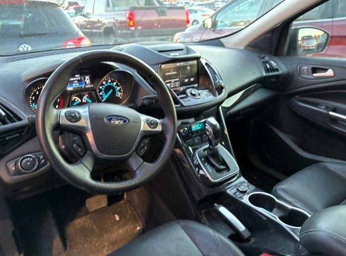 Ford Escape Titanium FWD 2014