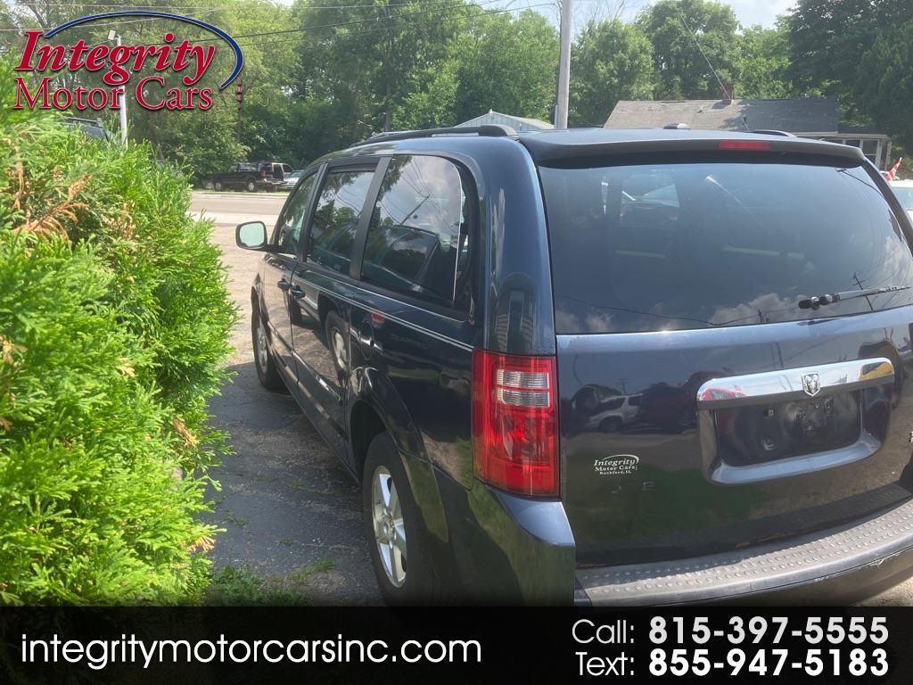 Dodge Grand Caravan SXT 2009
