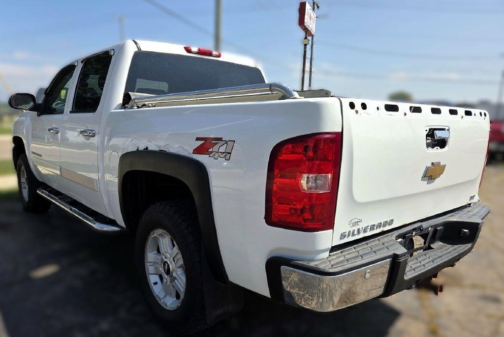 Chevrolet Silverado 1500 LT1 Crew Cab 4WD 2007