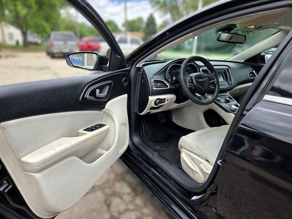 Chrysler 200 Limited 2015