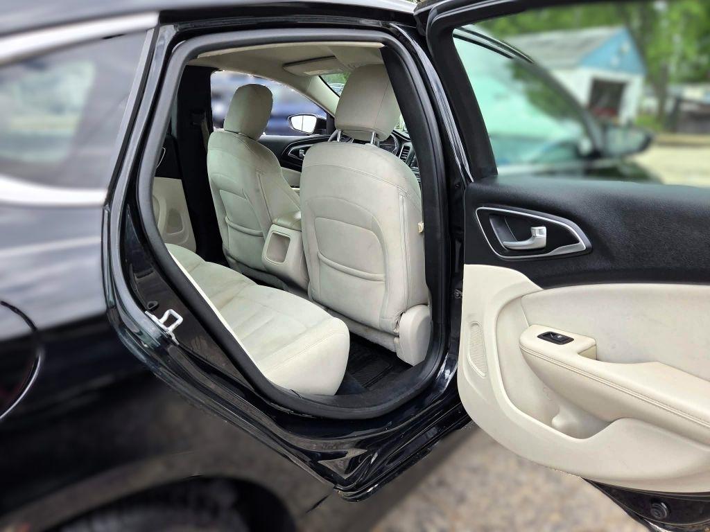 Chrysler 200 Limited 2015