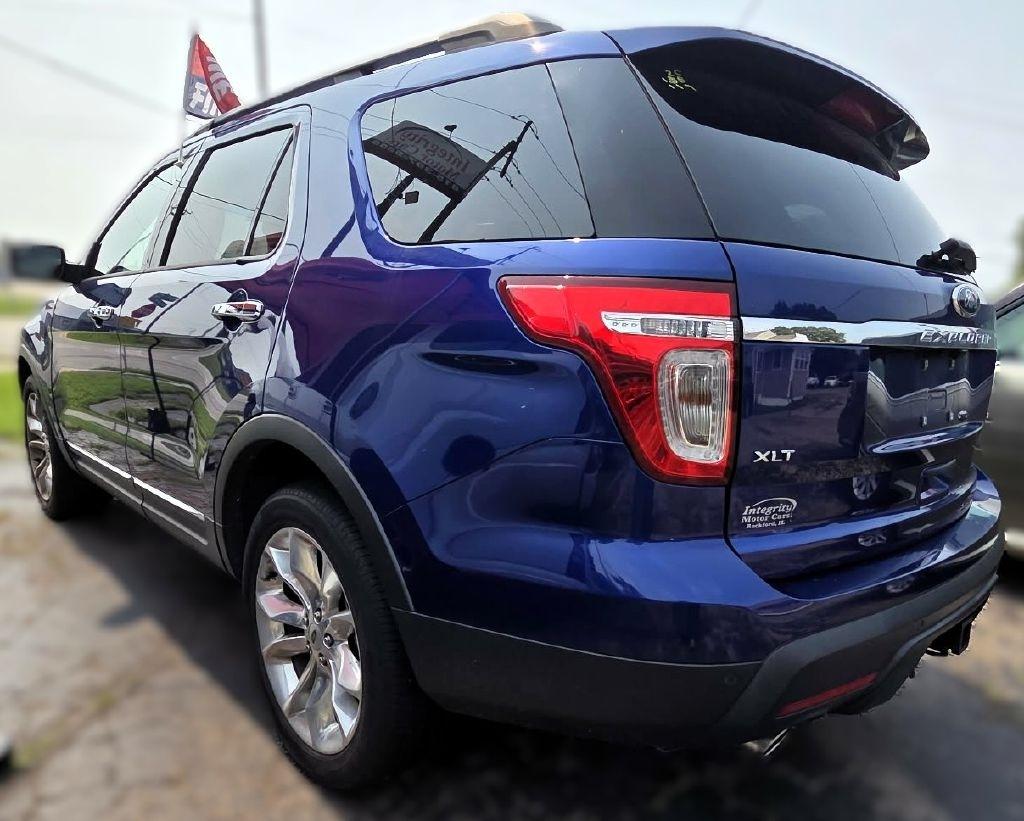 Ford Explorer XLT 4WD 2013