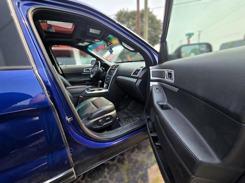 Ford Explorer XLT 4WD 2013