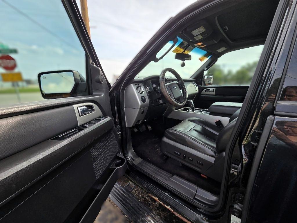 2011 Ford Expedition Limited - Photo 5