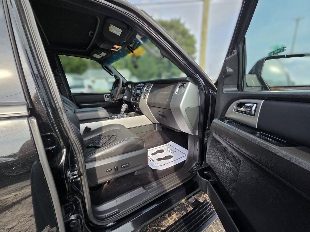 2011 Ford Expedition Limited - Photo 12