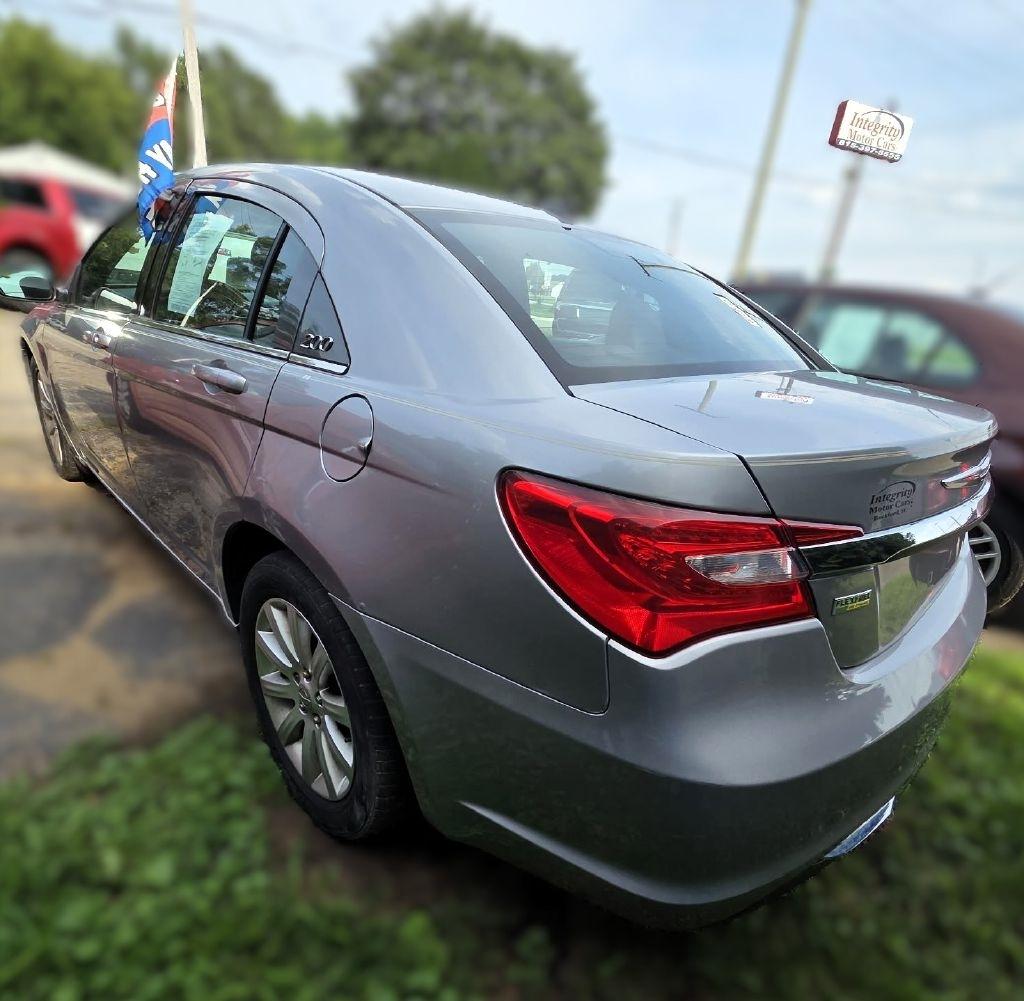Chrysler 200 Touring 2014