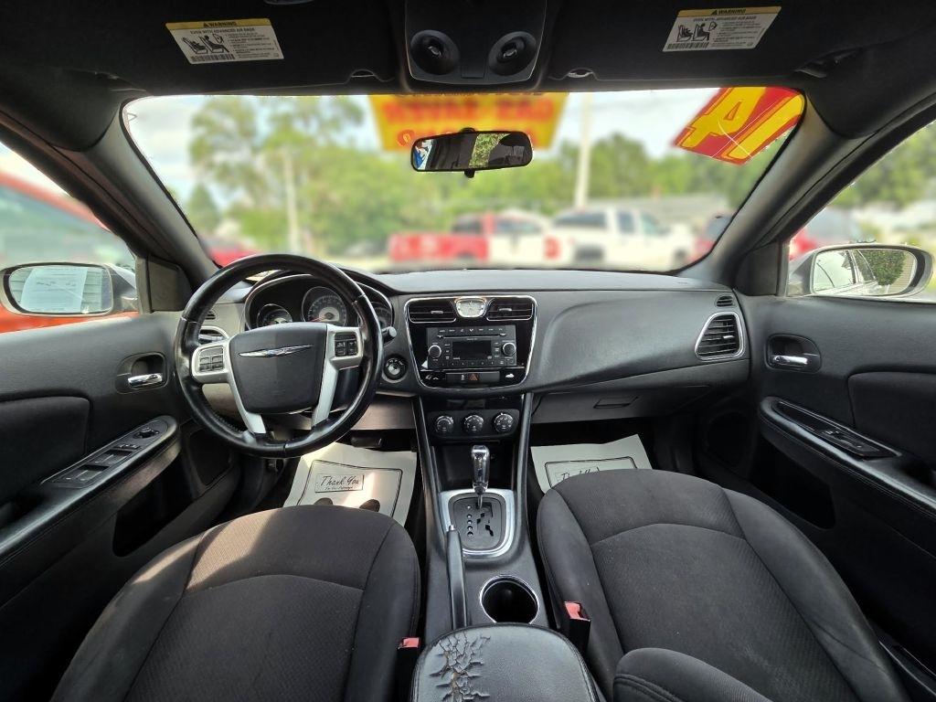 Chrysler 200 Touring 2014