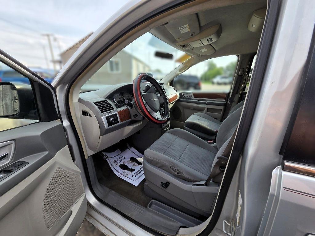 Chrysler Town & Country Touring 2009