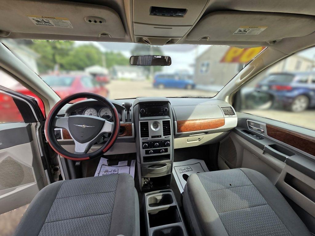 Chrysler Town & Country Touring 2009