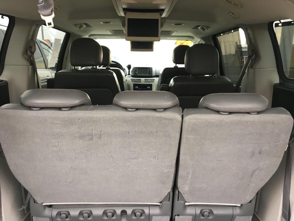 Volkswagen Routan SEL 2009