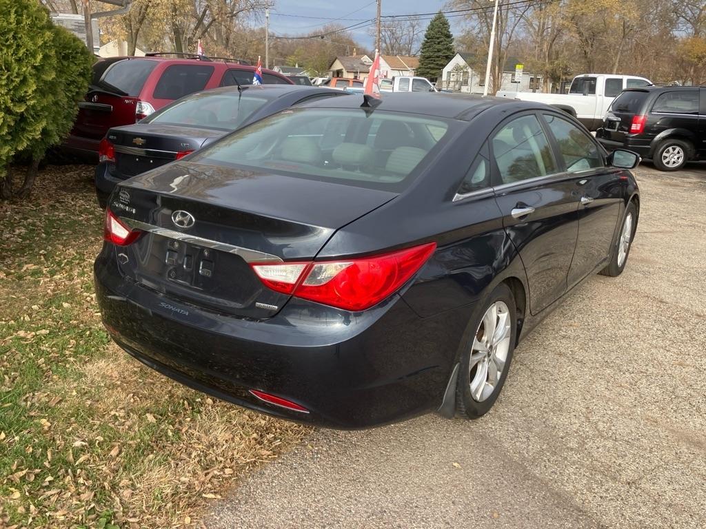 Hyundai Sonata SE Auto 2012