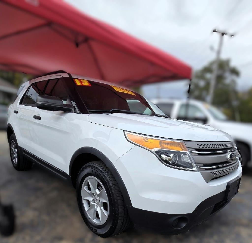 Ford Explorer Base 4WD 2013