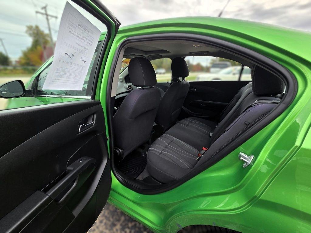 Chevrolet Sonic LT Auto Sedan 2014