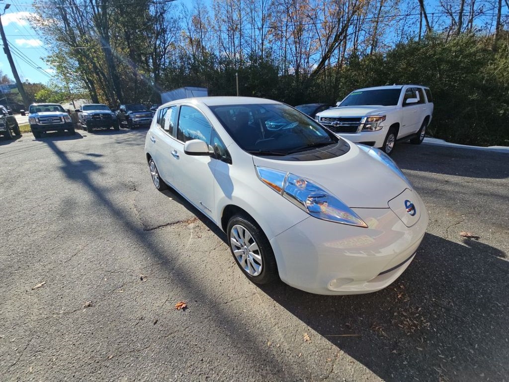 2015 Nissan LEAF S