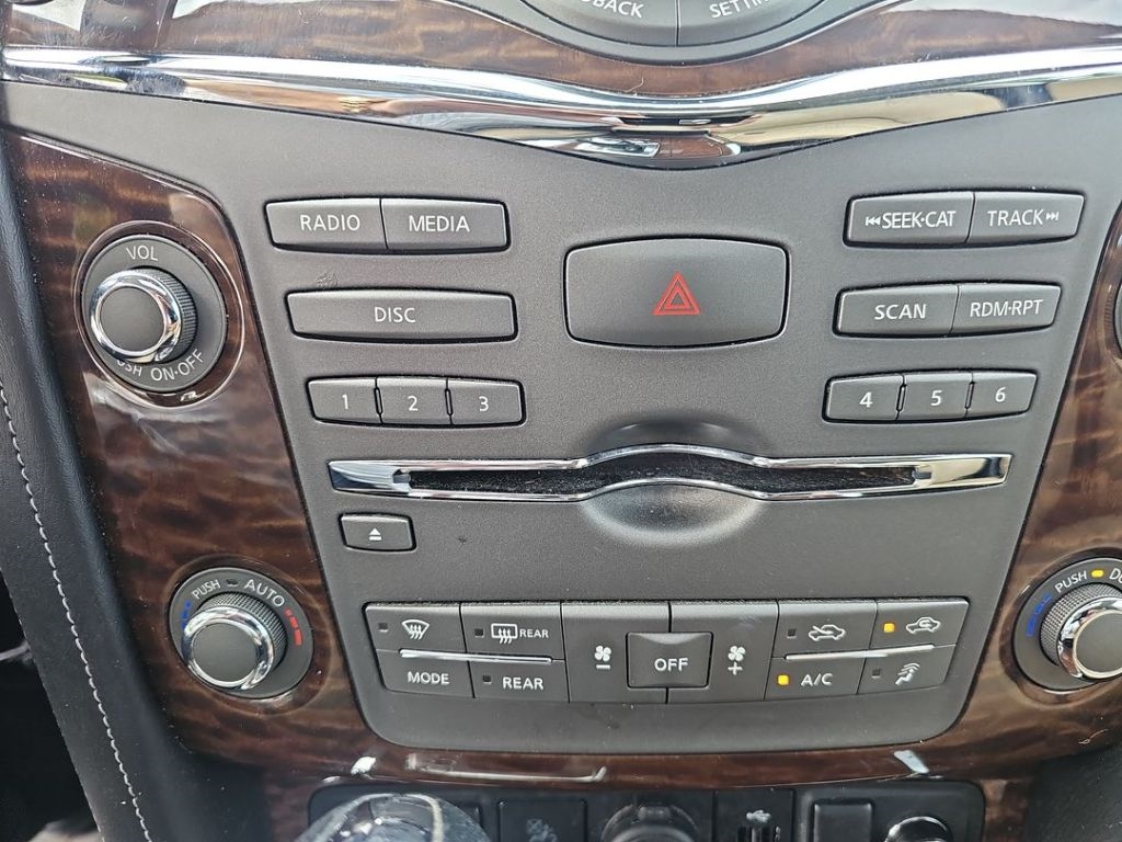 Nissan Armada Platinum 2019 Nissan Armada Platinum 2019