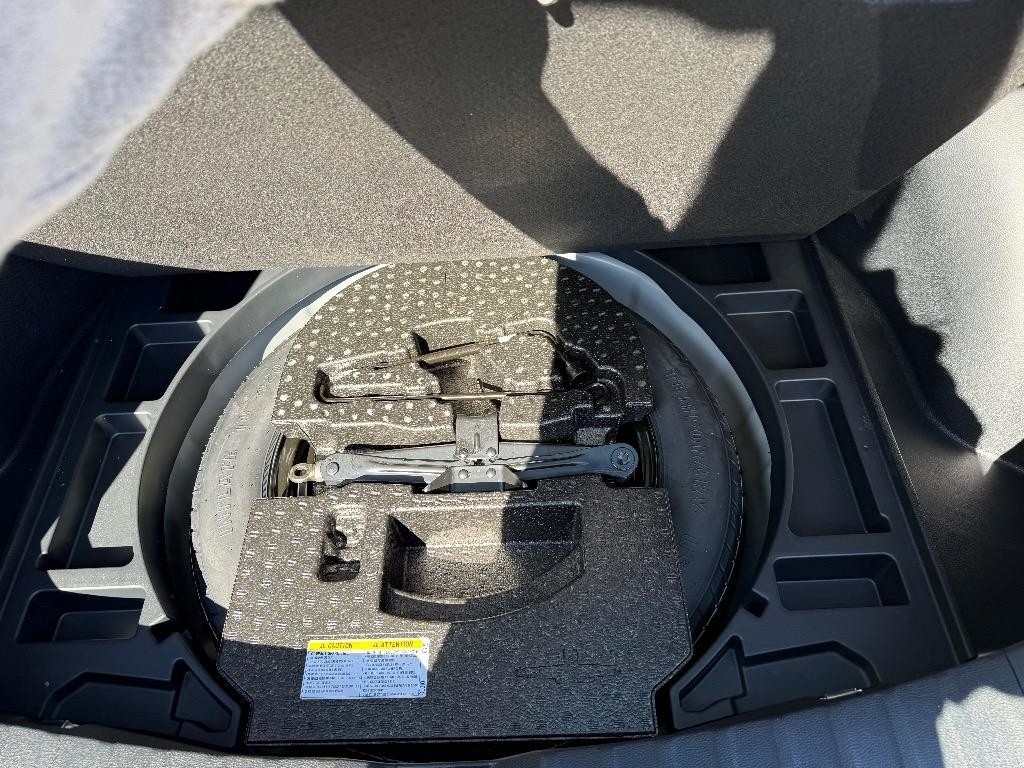 Toyota Corolla Cross L 2WD (Natl) 2025 Toyota Corolla Cross L 2WD (Natl) 2025