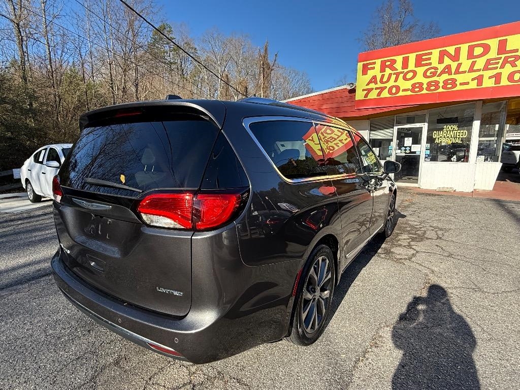 Chrysler Pacifica Limited FWD 2018