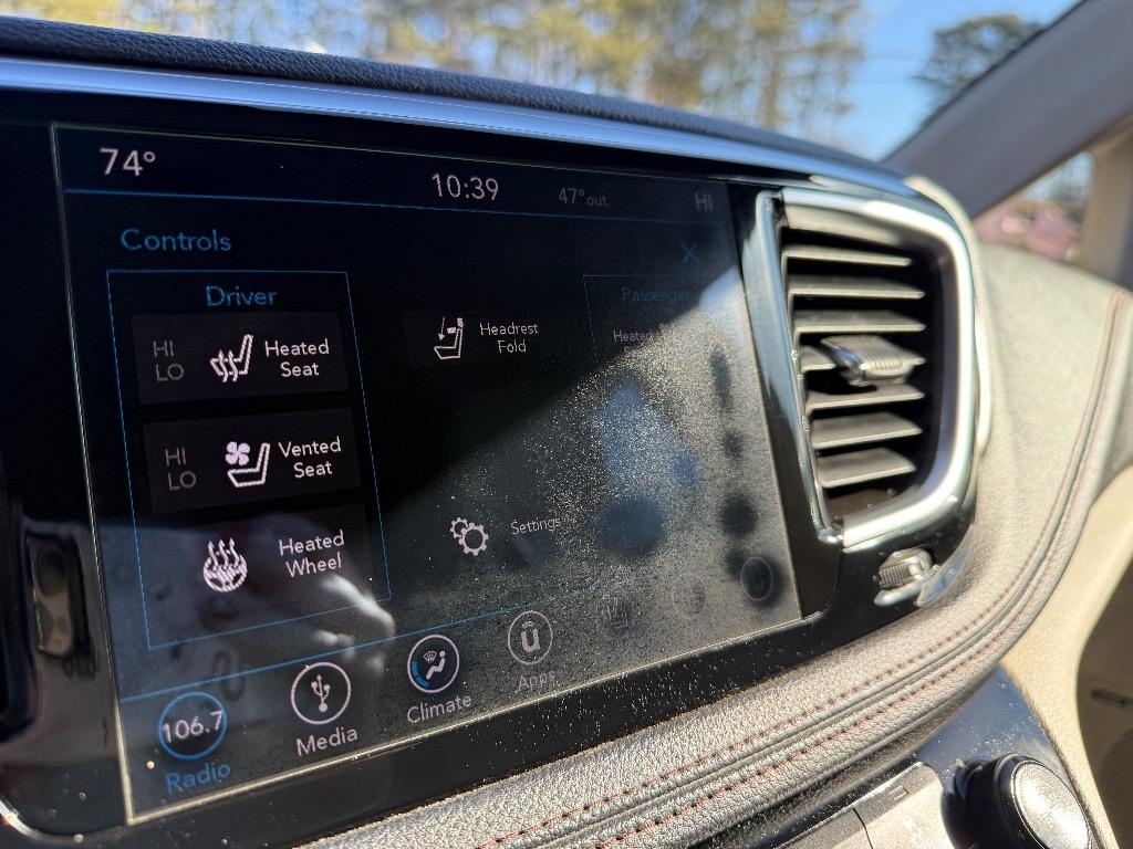 Chrysler Pacifica Limited FWD 2018