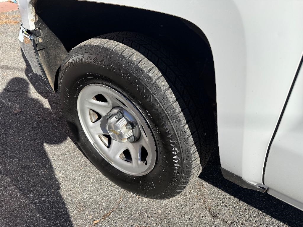 Chevrolet Silverado 1500 2WD Reg Cab 133.0" Work Truck 2016