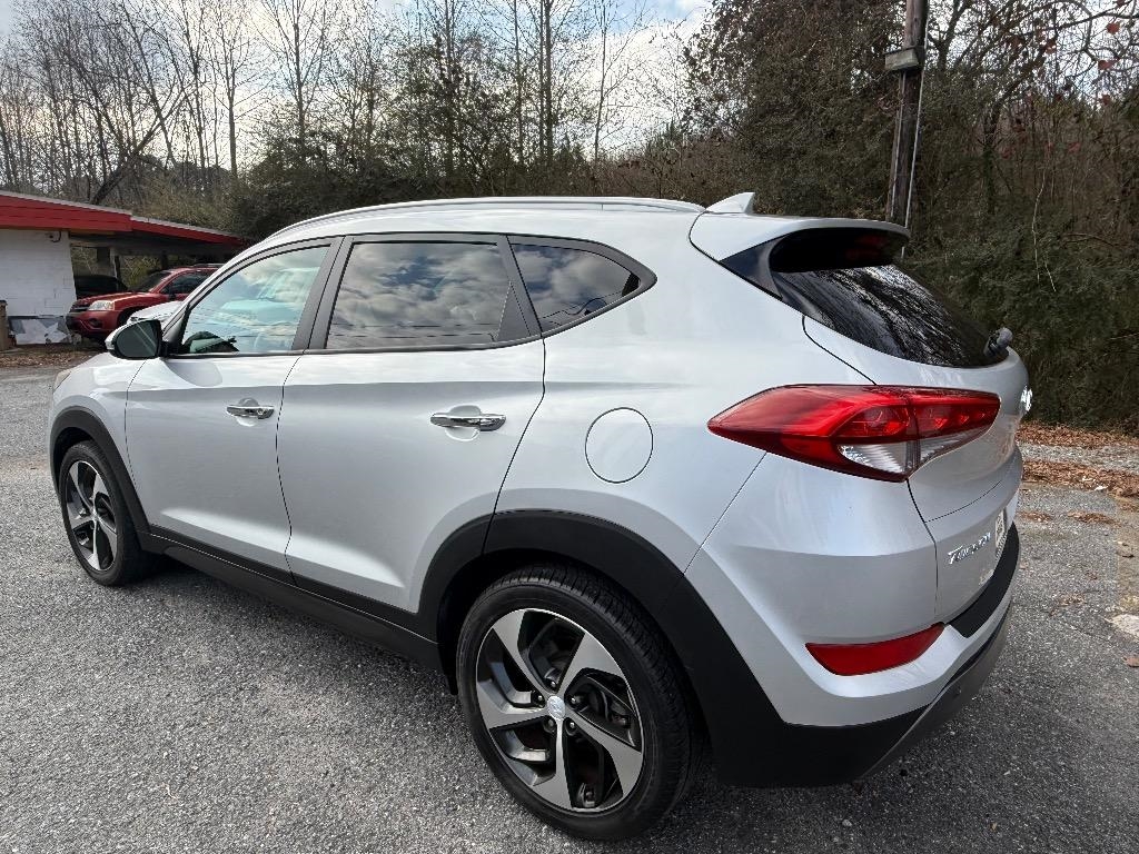 Hyundai Tucson FWD 4dr Limited 2016